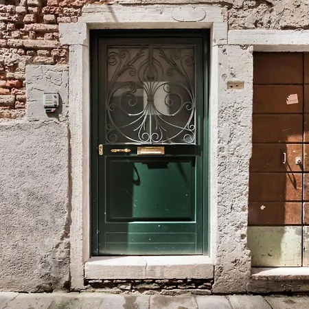 Domus Al Canal Grande شقة البندقية